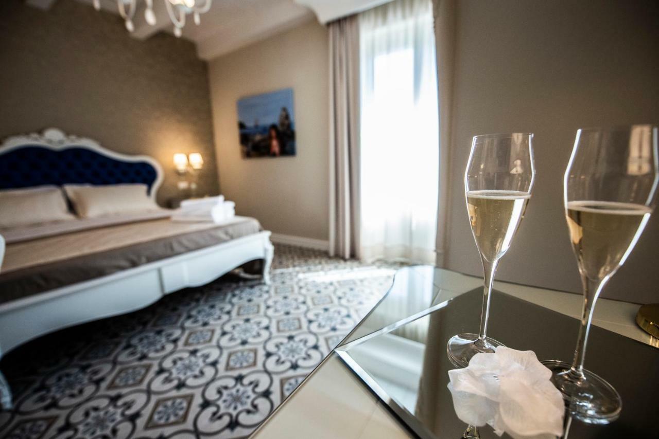 Sui Generis Tropea Luxury Rooms Екстериор снимка