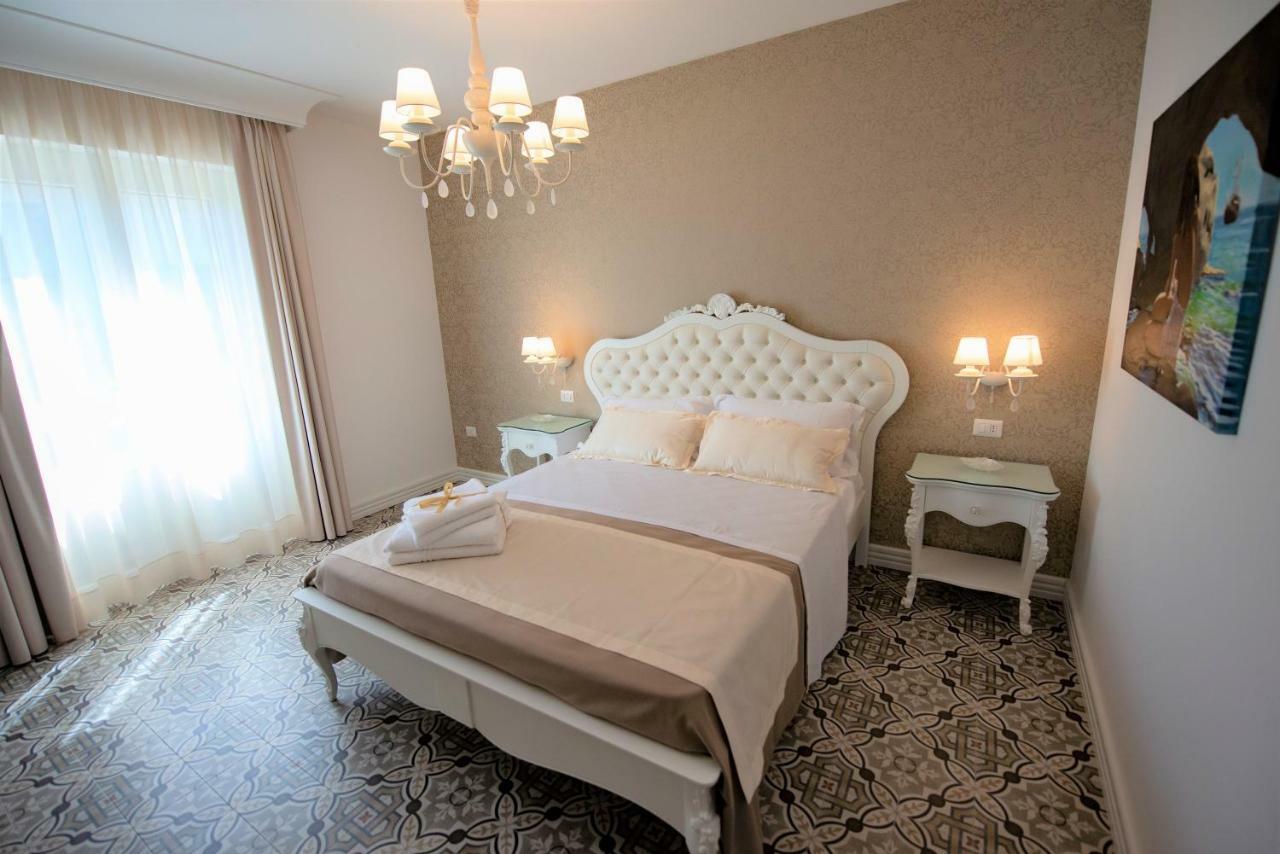 Sui Generis Tropea Luxury Rooms Екстериор снимка
